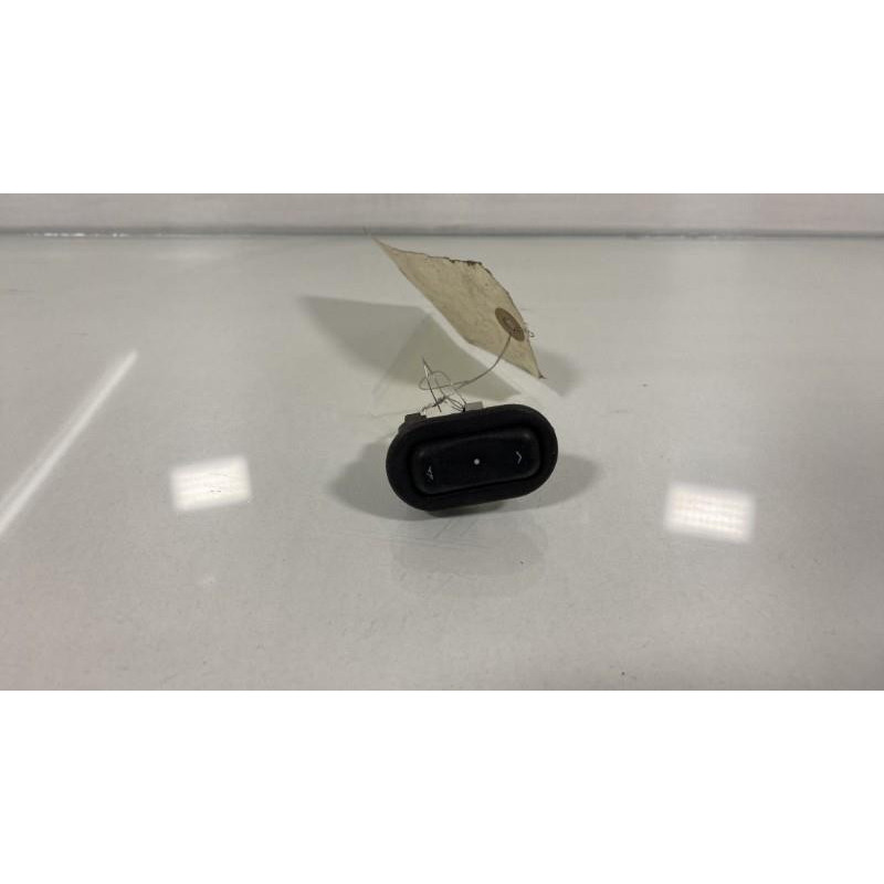 Interrupteur de leve vitre arriere droit OPEL ZAFIRA A Photo n°3