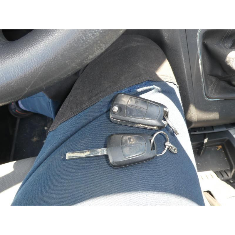 Compteur OPEL ZAFIRA B Photo n°7