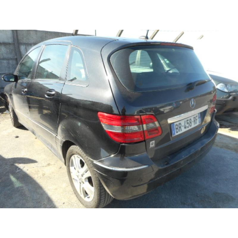 Verin de coffre MERCEDES CLASSE B 245 Photo n°6