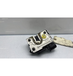 Serrure avant droit DACIA SANDERO 1