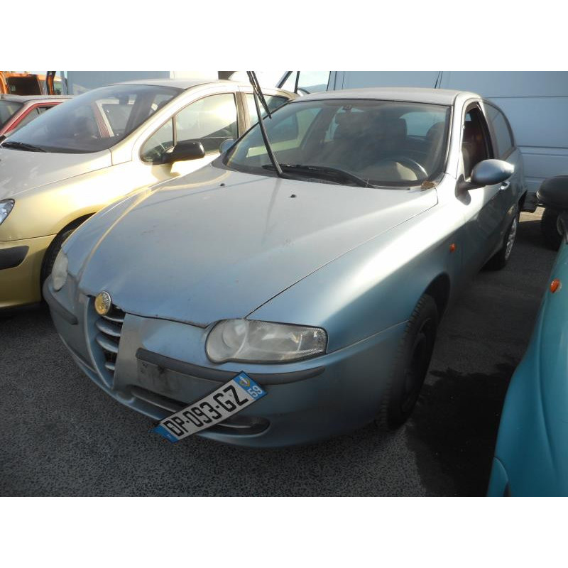 Pare choc arriere ALFA ROMEO 147 Photo n°8