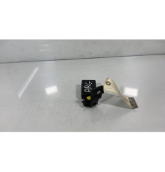 Attache ceinture arriere gauche FIAT PUNTO EVO 3
