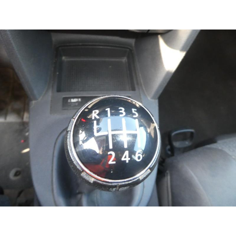 Renfort pare choc arriere (traverse) VOLKSWAGEN TOURAN 1 Photo n°4