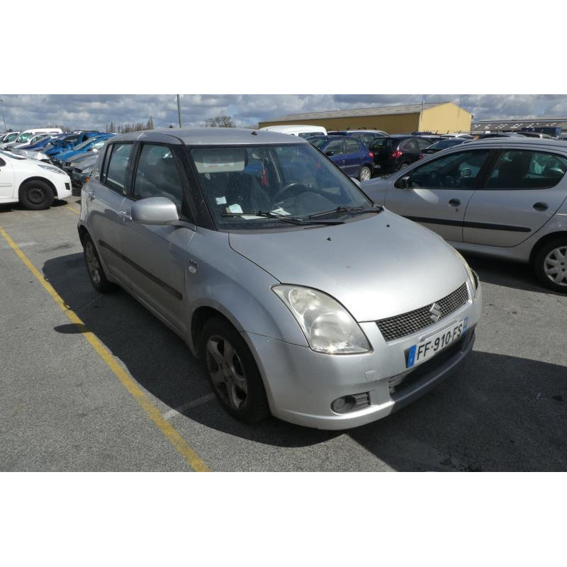 Porte avant gauche SUZUKI SWIFT 3 Photo n°3