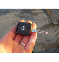 Calandre droite NISSAN MICRA 3