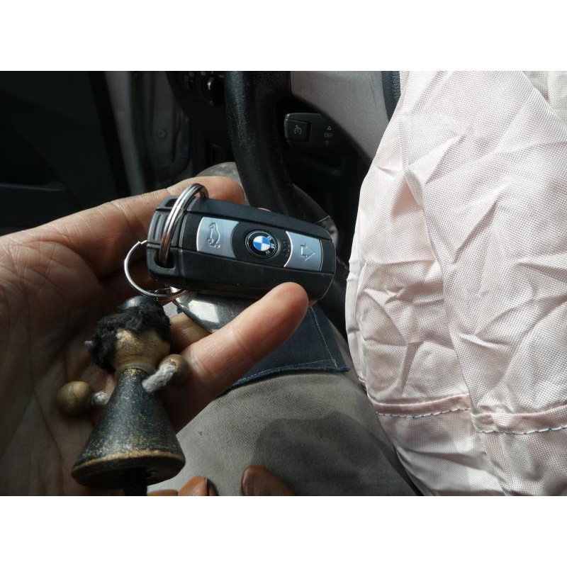 Pare soleil gauche BMW SERIE 1 E87 Photo n°4
