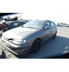 Serrure arriere droit RENAULT MEGANE 1