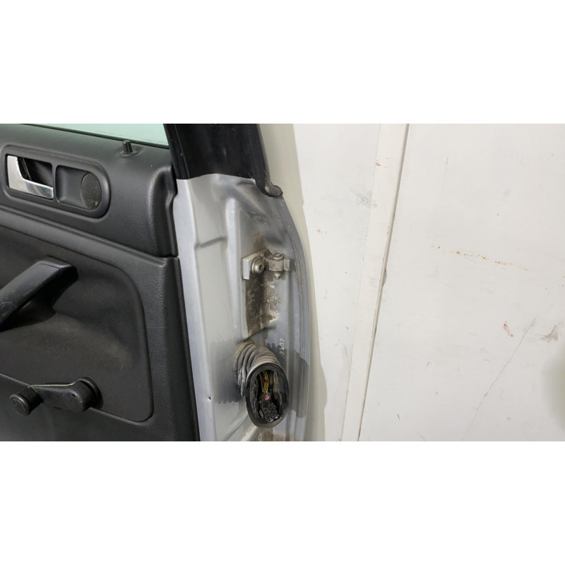 Porte arriere gauche VOLKSWAGEN PASSAT 4 Photo n°3