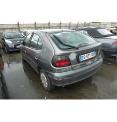 Serrure avant droit RENAULT MEGANE 1