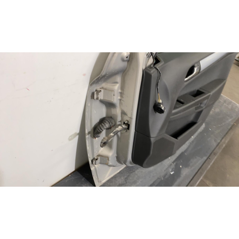 Porte avant droit OPEL ASTRA H Photo n°3