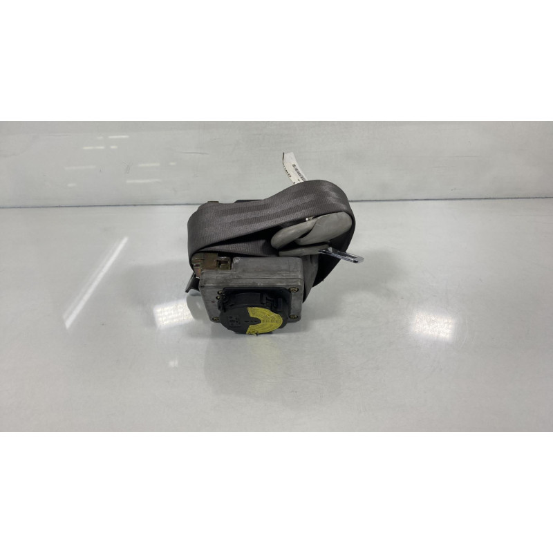 Pretensionneur de ceinture avant gauche VOLKSWAGEN GOLF 4 Photo n°3