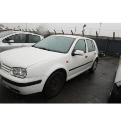 Pretensionneur de ceinture avant gauche VOLKSWAGEN GOLF 4