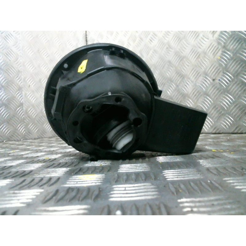 Trappe d'essence HYUNDAI I 30 1 Photo n°2