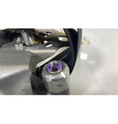 Pretensionneur de ceinture avant droit HYUNDAI I 30 1