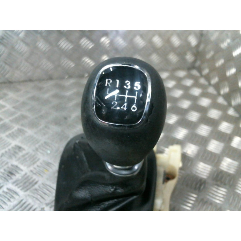Levier de vitesses HYUNDAI I 30 1 Photo n°1
