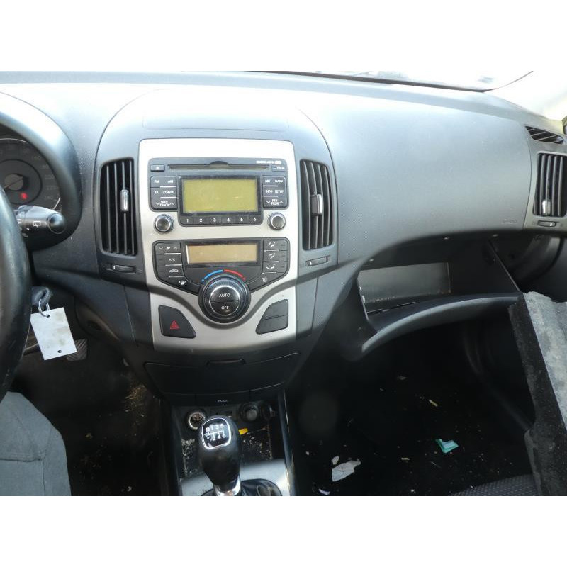 Levier de vitesses HYUNDAI I 30 1 Photo n°4