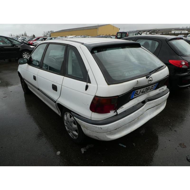 Capot OPEL ASTRA F Photo n°5