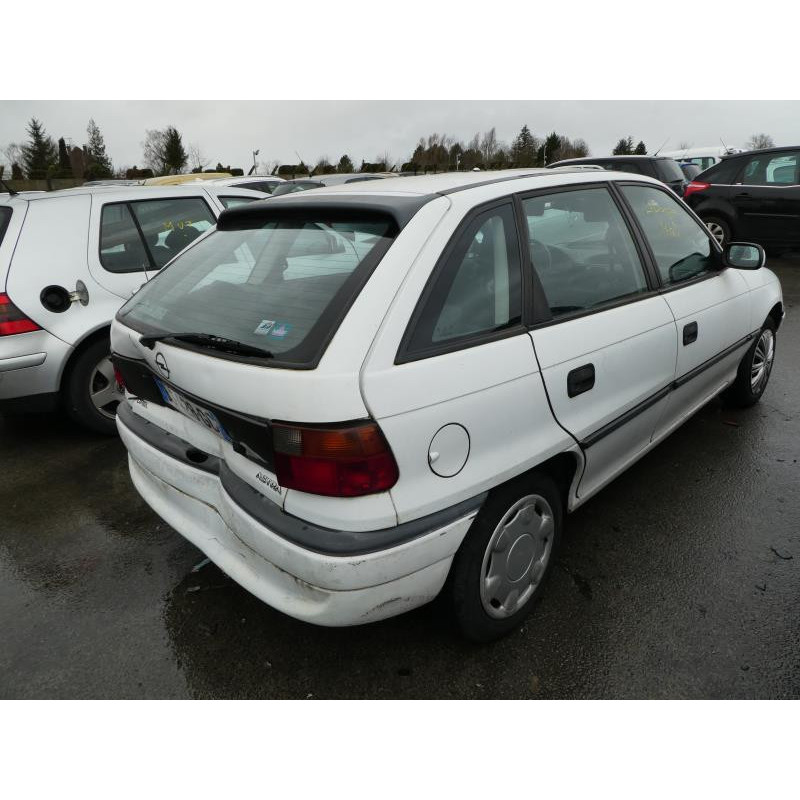Capot OPEL ASTRA F Photo n°9