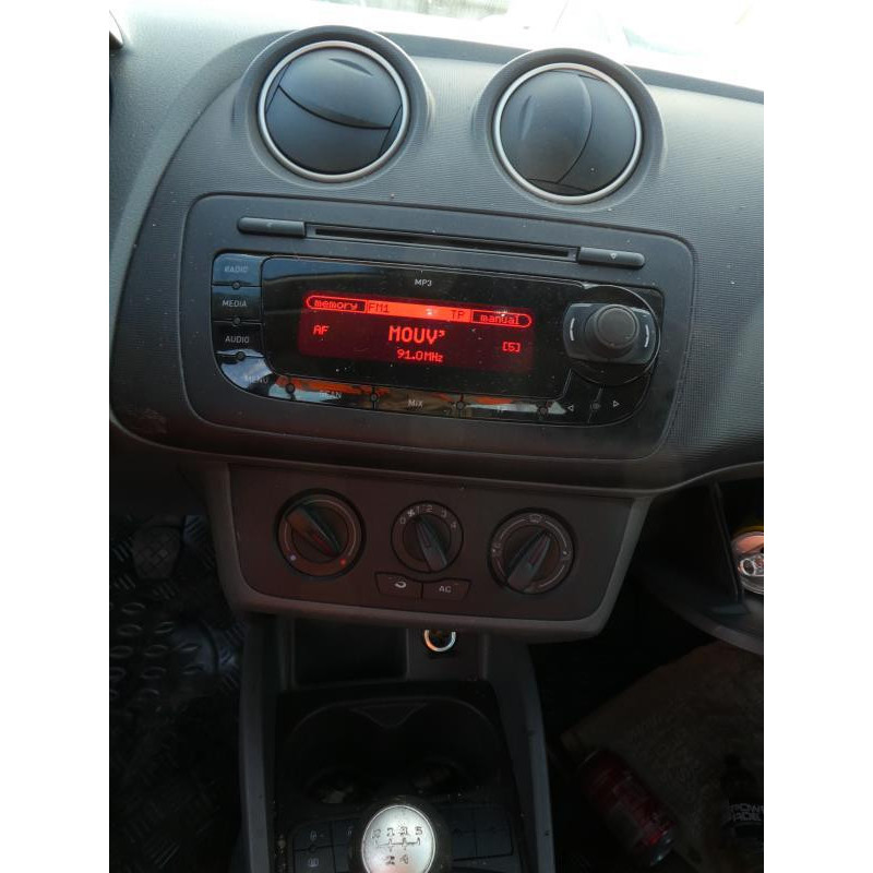 Autoradio d'origine SEAT IBIZA 4 Photo n°7