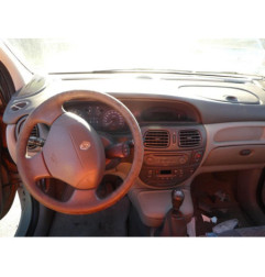 Leve vitre electrique avant droit RENAULT SCENIC 1