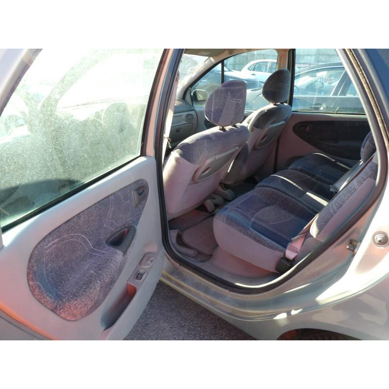Leve vitre electrique avant droit RENAULT SCENIC 1 Photo n°6