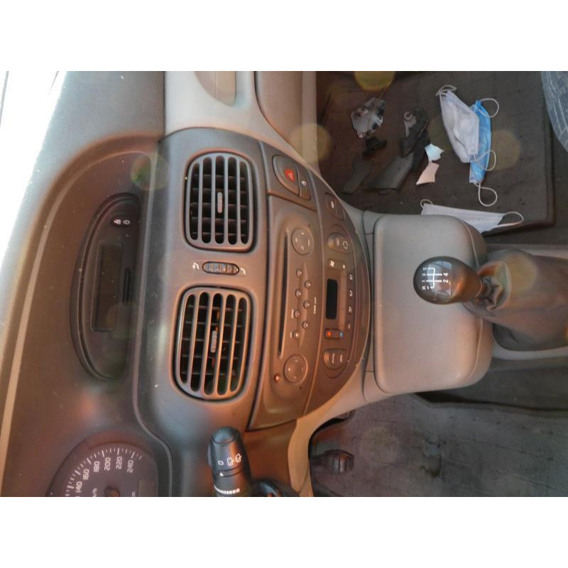 Leve vitre electrique avant droit RENAULT SCENIC 1 Photo n°7