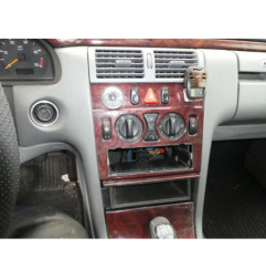 Porte arriere gauche MERCEDES CLASSE E 210