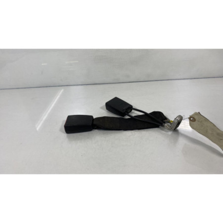 Attache ceinture arriere droit MERCEDES CLASSE E 210 Photo n°1