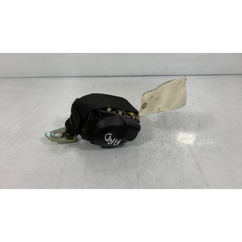 Ceinture arriere gauche MERCEDES CLASSE E 210 Photo n°2
