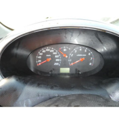 Verin de coffre NISSAN MICRA 3