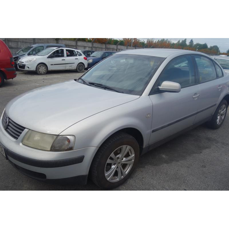 Porte arriere gauche VOLKSWAGEN PASSAT 4 Photo n°4