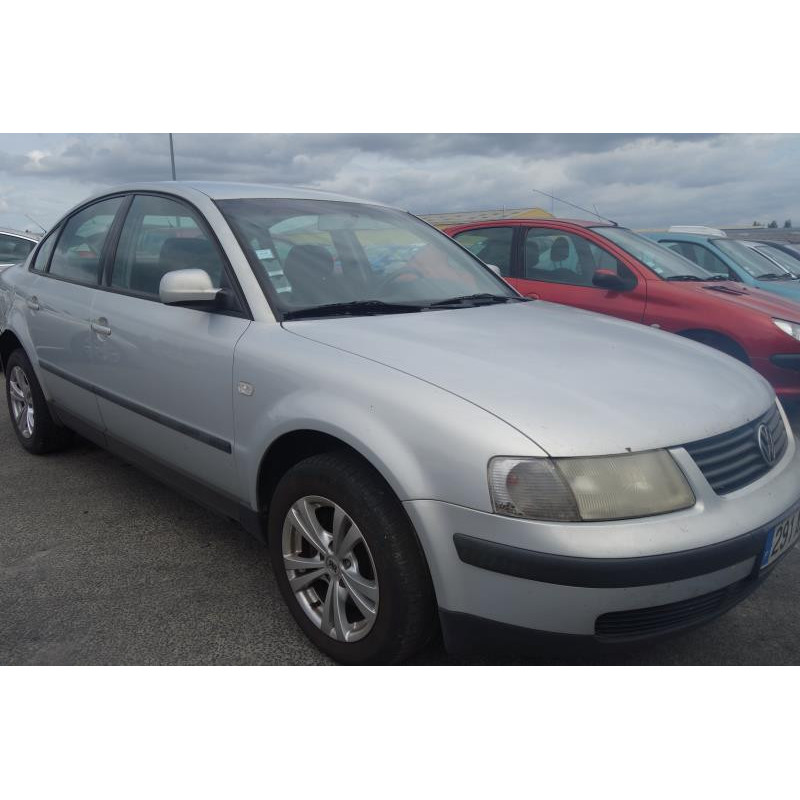Porte arriere gauche VOLKSWAGEN PASSAT 4 Photo n°5