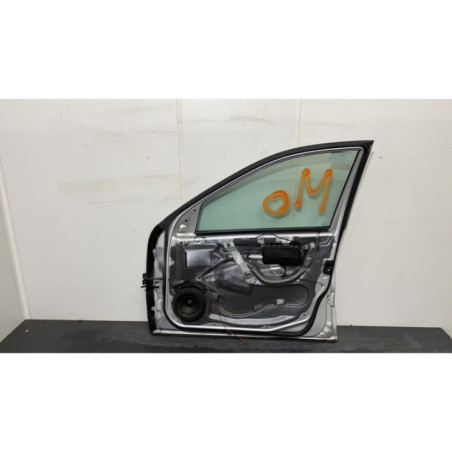 Porte avant droit MERCEDES CLASSE C 203 Photo n°1