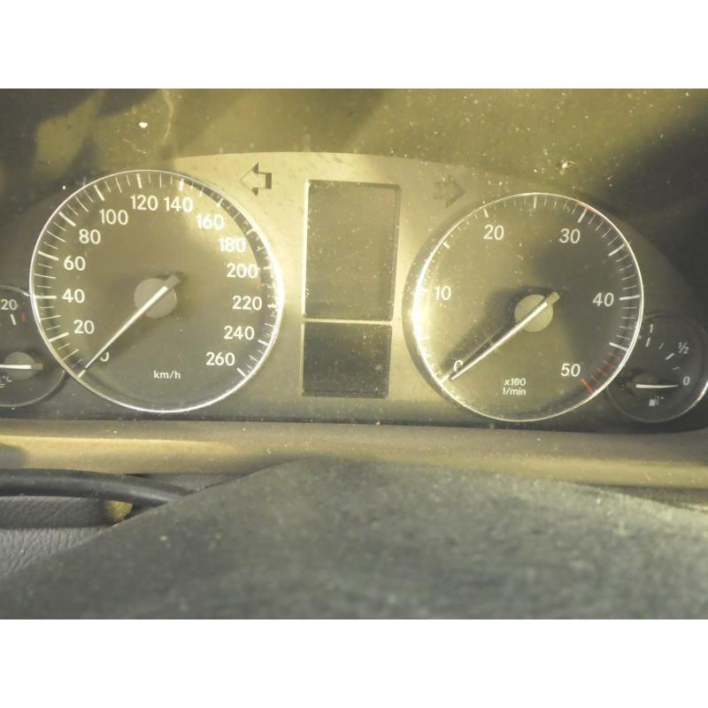 Bouton de warning MERCEDES CLASSE C 203 Photo n°15