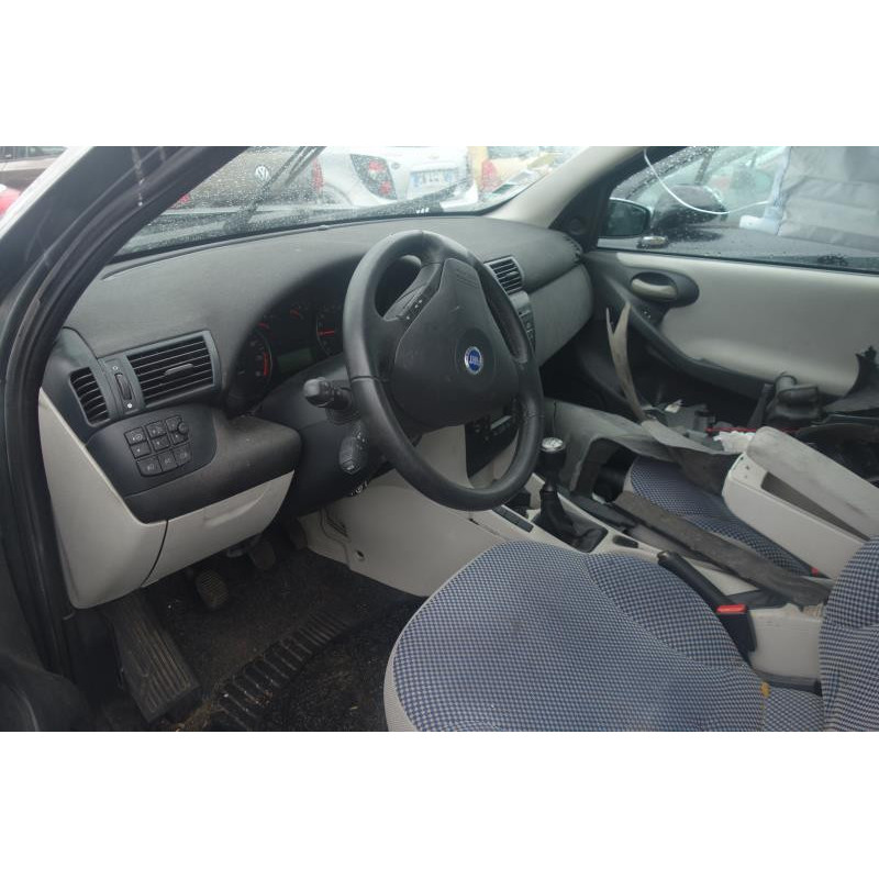 Porte arriere gauche FIAT STILO Photo n°11
