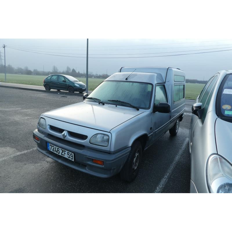 Capot RENAULT EXPRESS Photo n°7