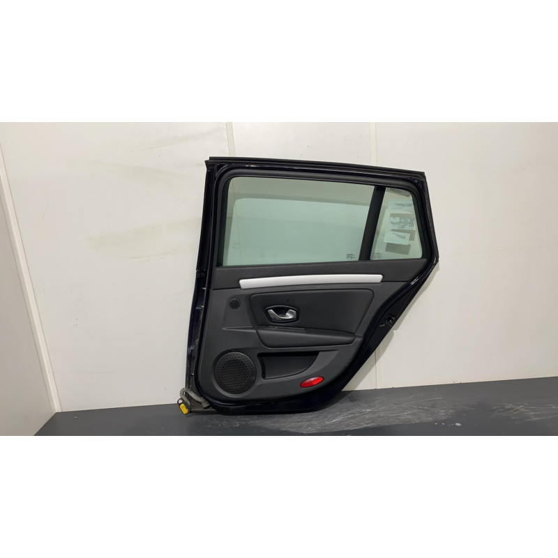 Porte arriere droit RENAULT LAGUNA 3 Photo n°1