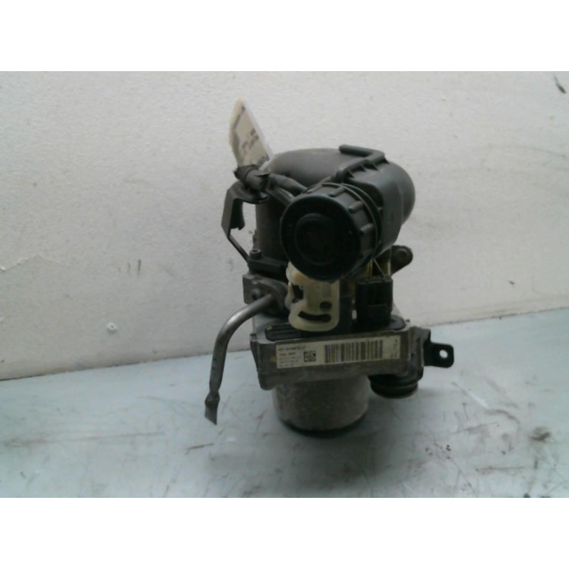 Pompe de direction PEUGEOT 508 1 Photo n°4
