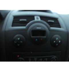Pompe à carburant RENAULT MEGANE 2