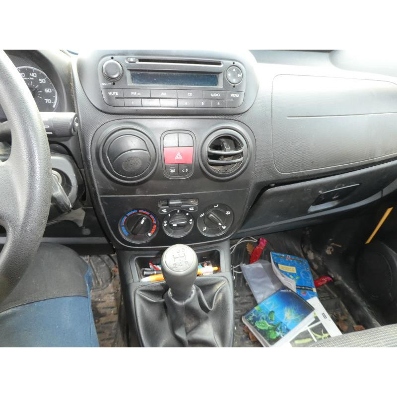 Interrupteur de leve vitre avant droit CITROEN NEMO Photo n°6