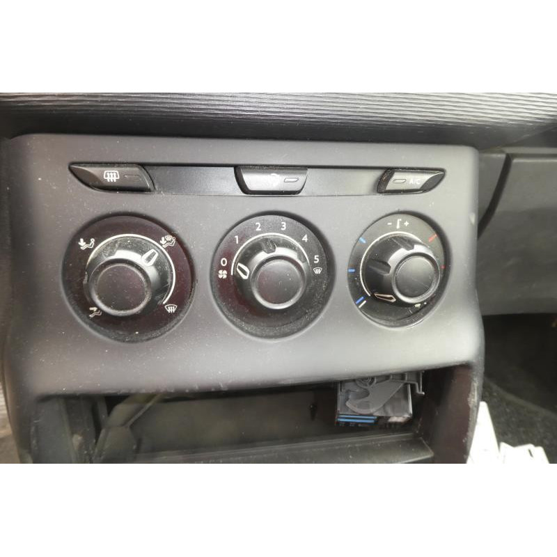 Serrure arriere droit CITROEN C3 2 Photo n°8