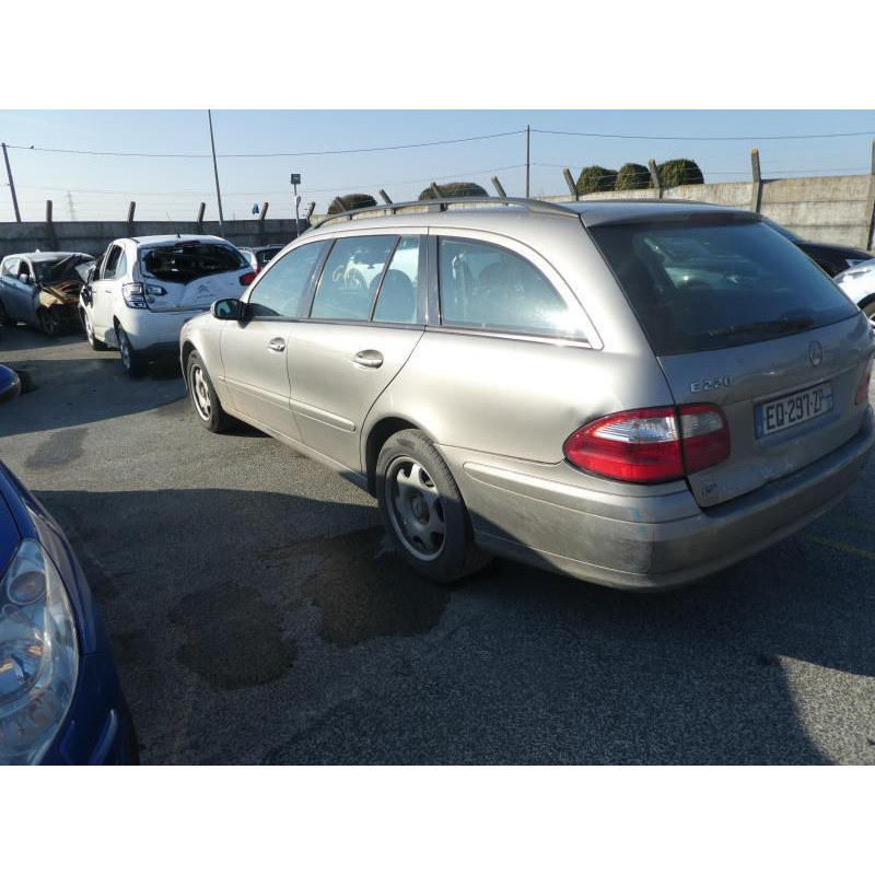 Porte arriere droit MERCEDES CLASSE E 211 Photo n°9