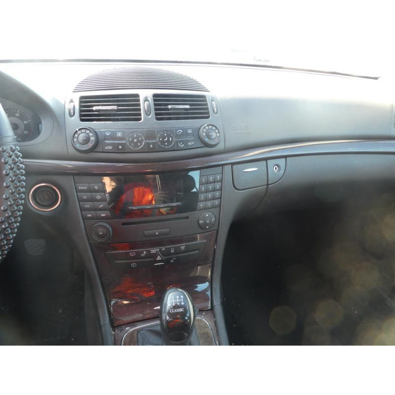 Porte arriere droit MERCEDES CLASSE E 211 Photo n°13