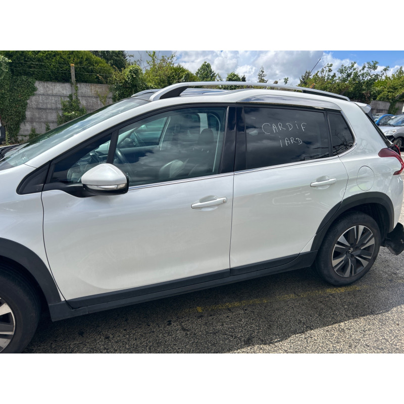 PEUGEOT 2008 1 PHASE 1 1.2 PURETECH - 12V TURBO Photo n°3