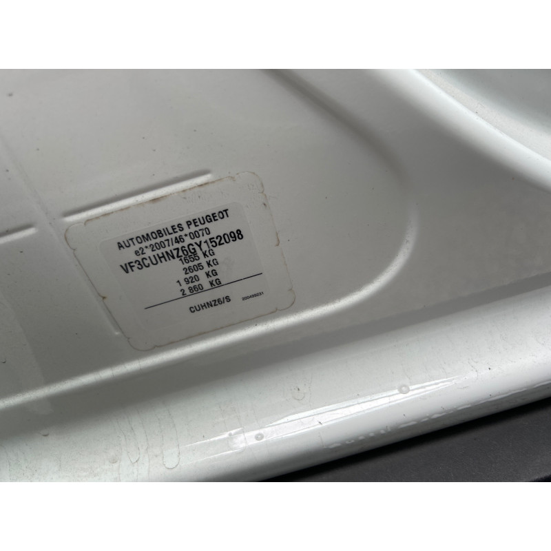 PEUGEOT 2008 1 PHASE 1 1.2 PURETECH - 12V TURBO Photo n°5