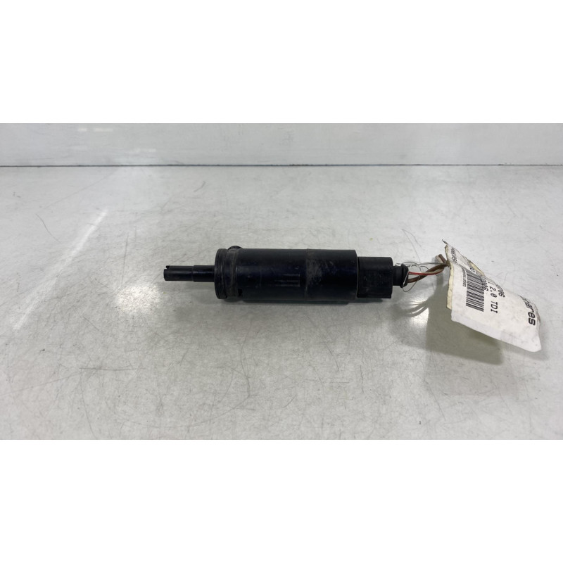 Pompe lave phares VOLKSWAGEN EOS Photo n°1