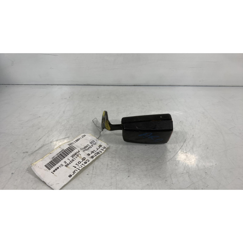 Attache ceinture arriere droit VOLKSWAGEN EOS Photo n°1
