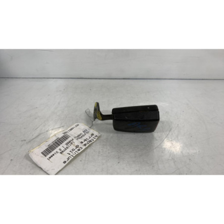 Attache ceinture arriere droit VOLKSWAGEN EOS Photo n°1