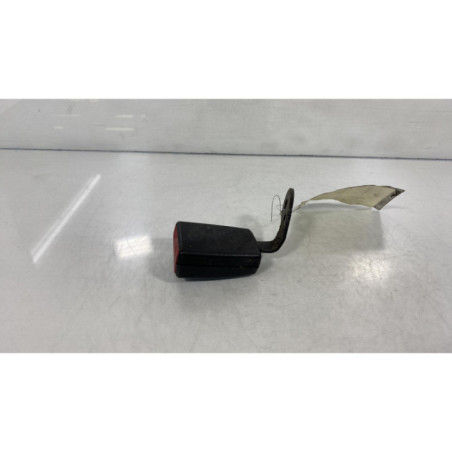 Attache ceinture arriere gauche VOLKSWAGEN EOS Photo n°1