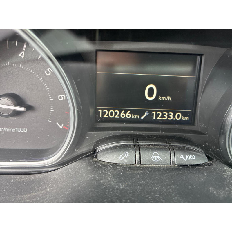 PEUGEOT 2008 1 PHASE 1 1.2 PURETECH - 12V TURBO Photo n°5